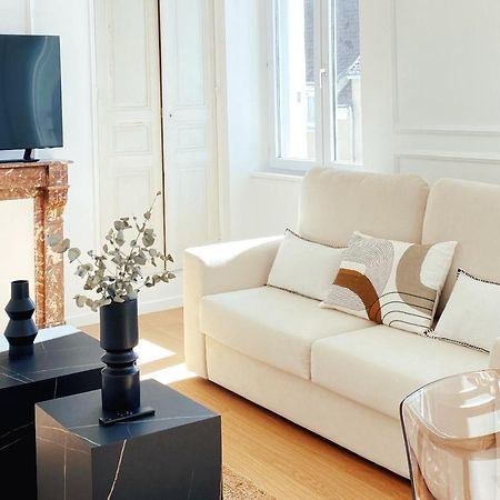 Le Haussmann ⸱ Stationnement Gratuit ⸱ Fibre Daire Déols Dış mekan fotoğraf