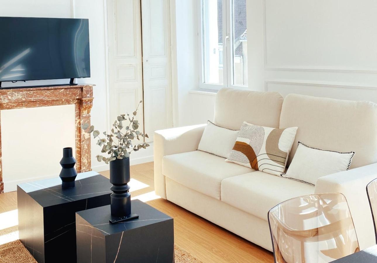 Le Haussmann ⸱ Stationnement Gratuit ⸱ Fibre Daire Déols Dış mekan fotoğraf